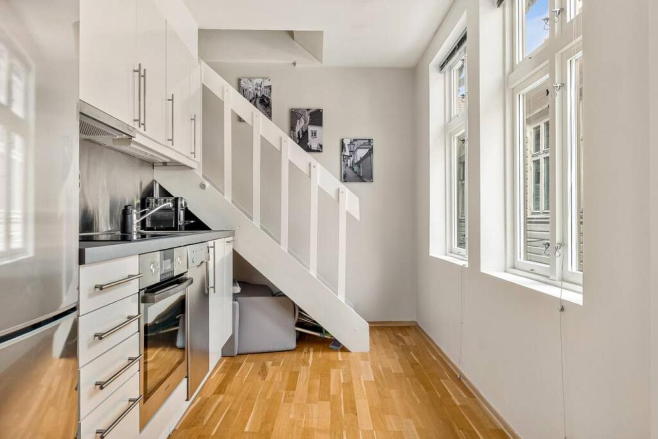 Dinbnb Apartments I Historical Two-Floor Apartment With Rooftop Panorama I 1645 Heritage Bergen Ngoại thất bức ảnh